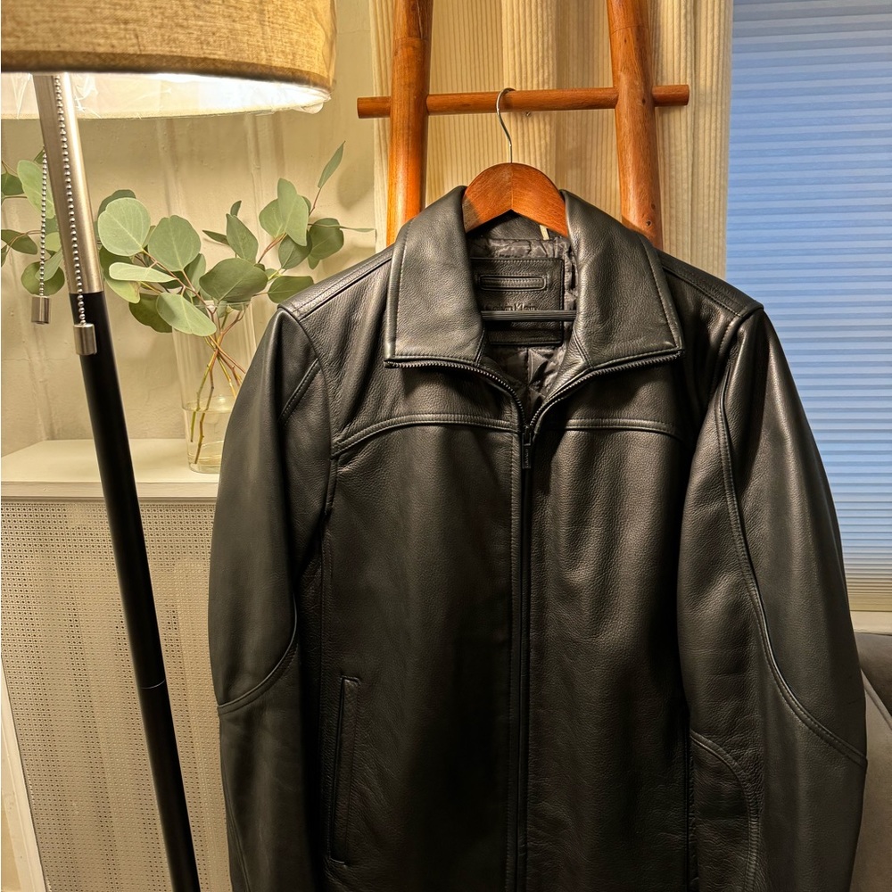 Calvin Klein men’s leather bomer
